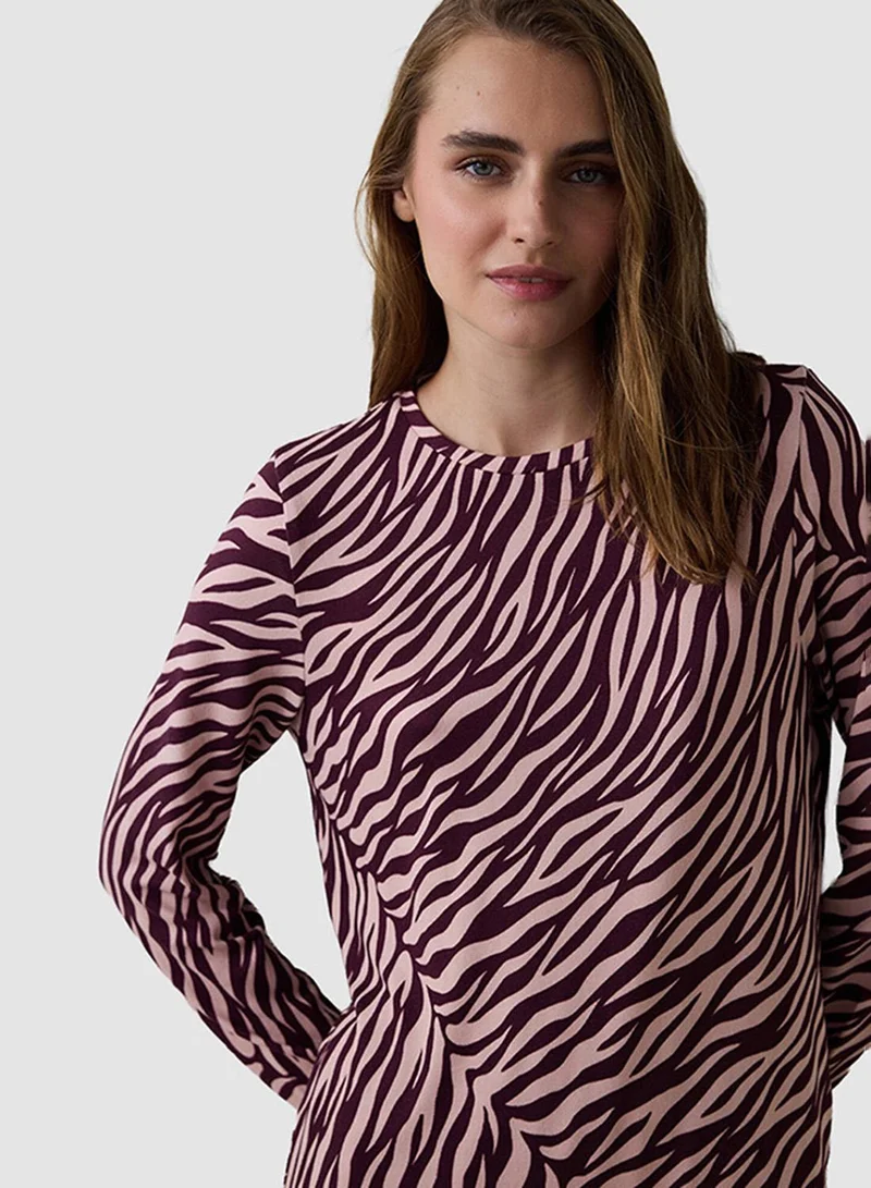 بنتي Zebra Patterned Crew Neck Long Sleeve Pajama Set